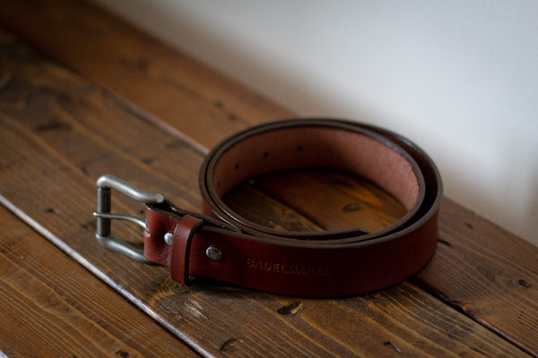 unique medium brown leather belt