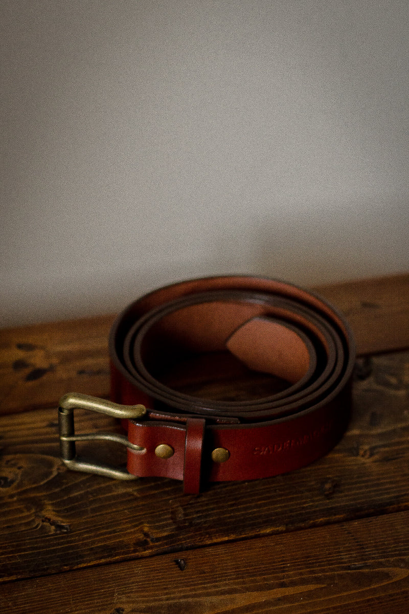 medium brown leather belt