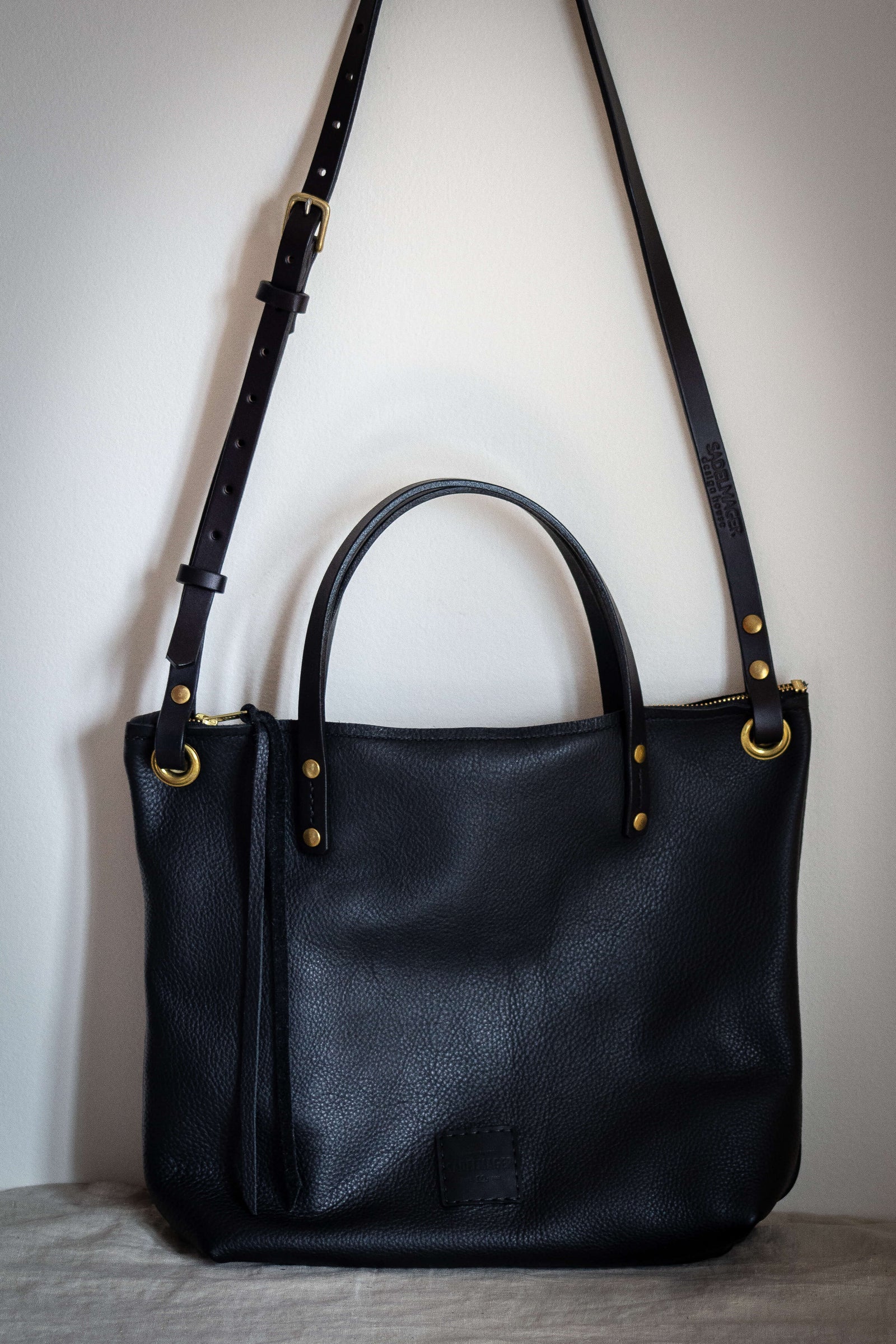 Morgan tote bag hotsell