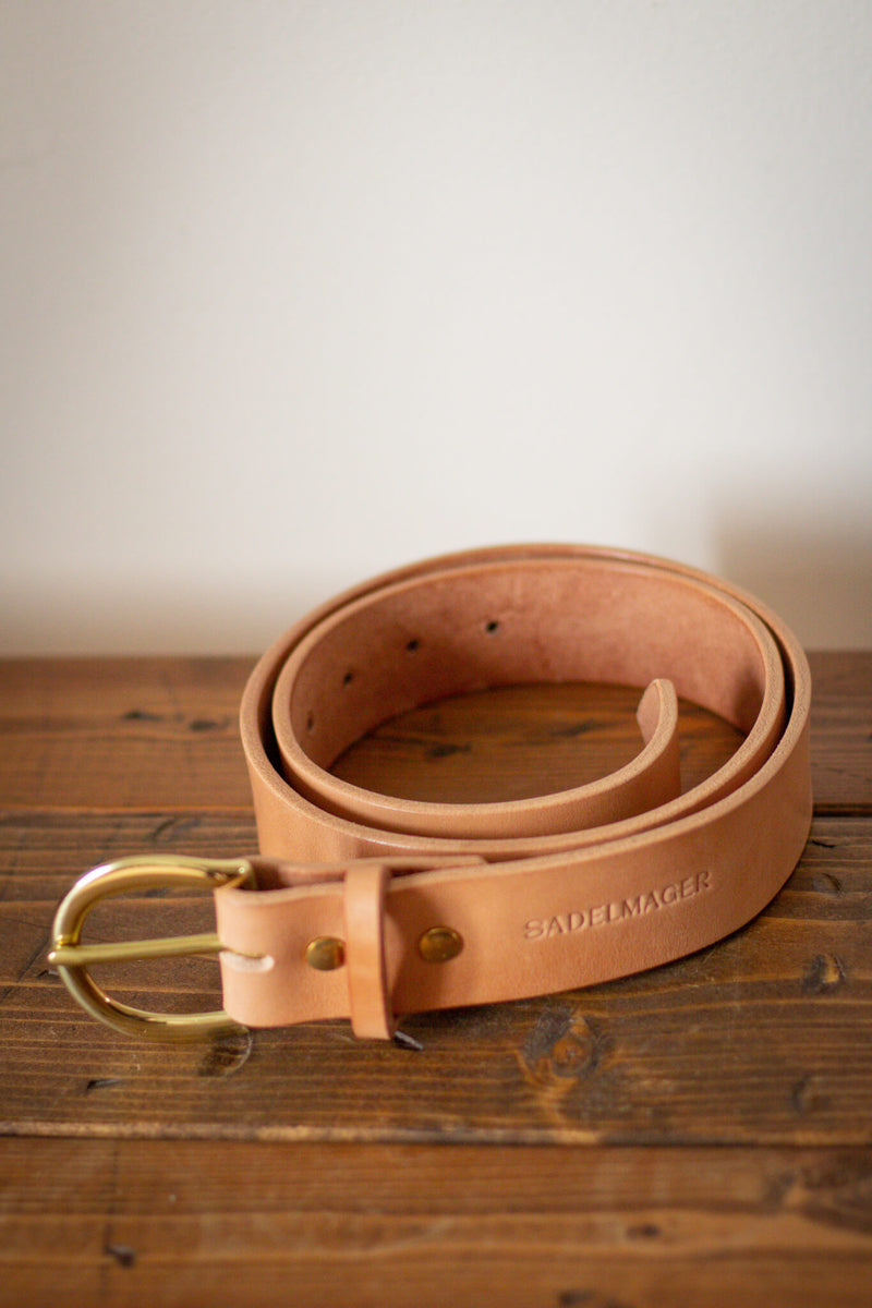 round buckle leather belt tan made in canada