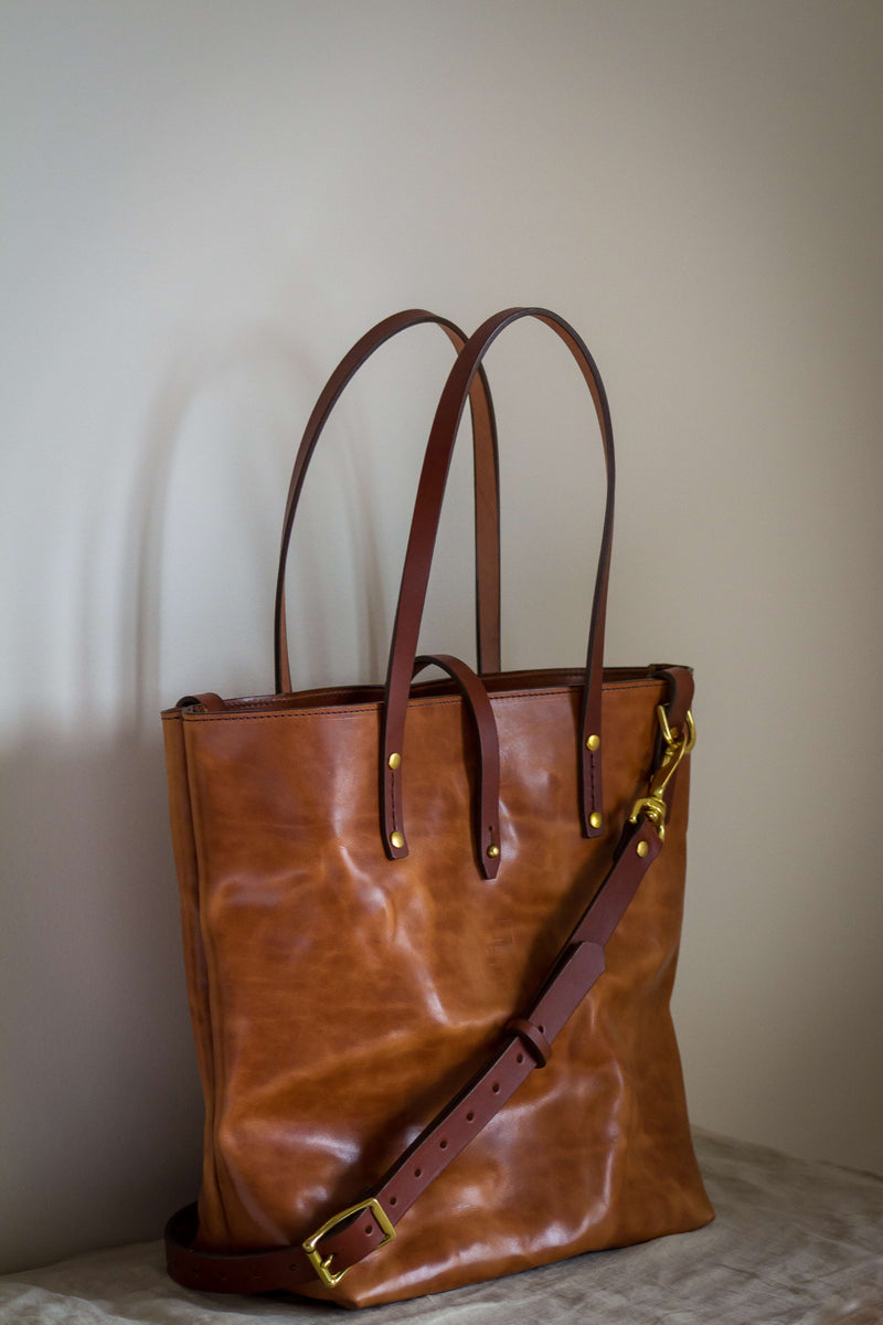 Shire leather tote bag in buckingham brown made in canada crossbody